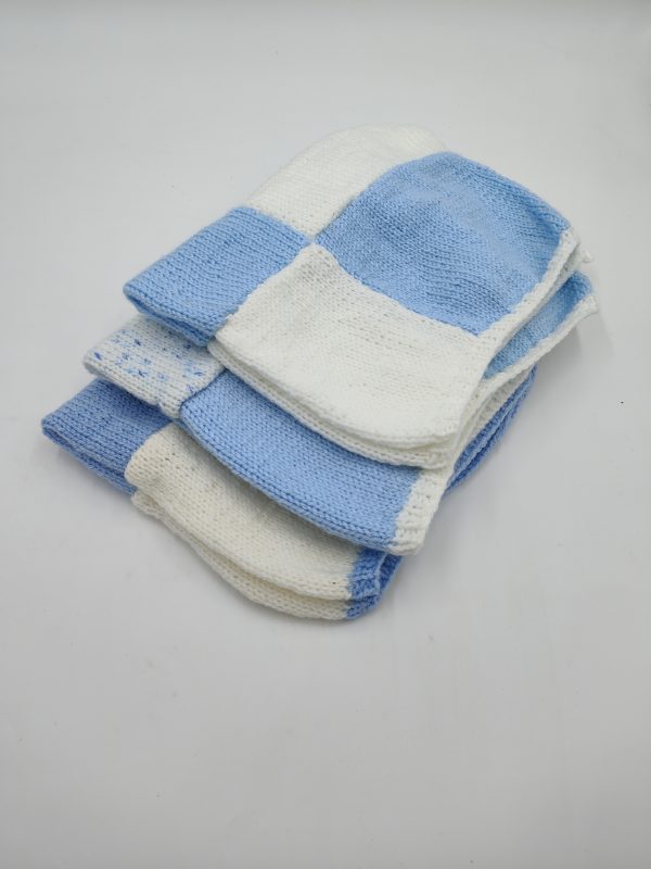 two-coloured blanket