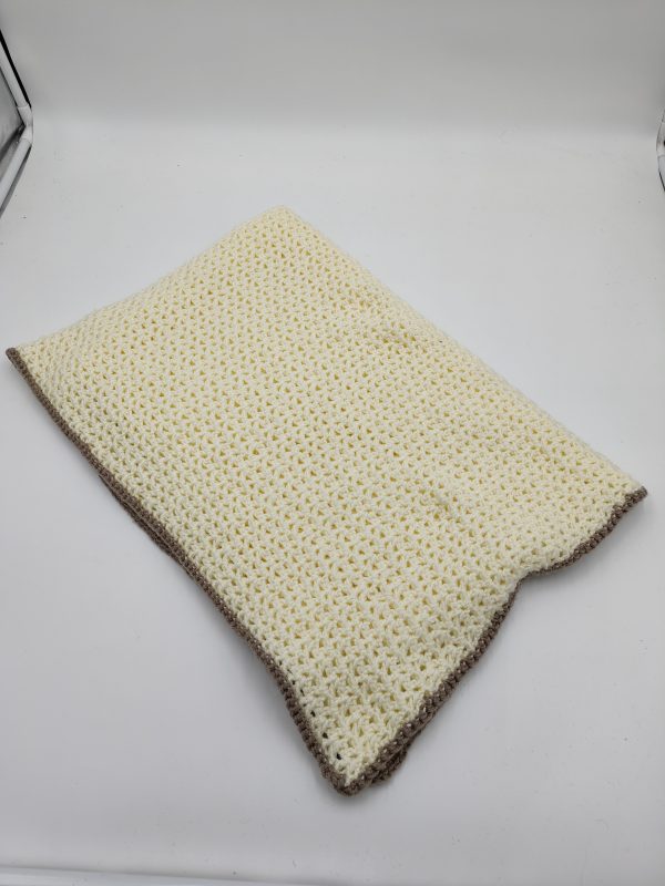 cute blanket with border - Image 2