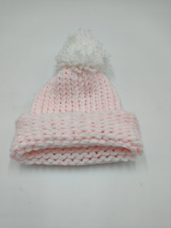 Single pom-pom hat - Image 11